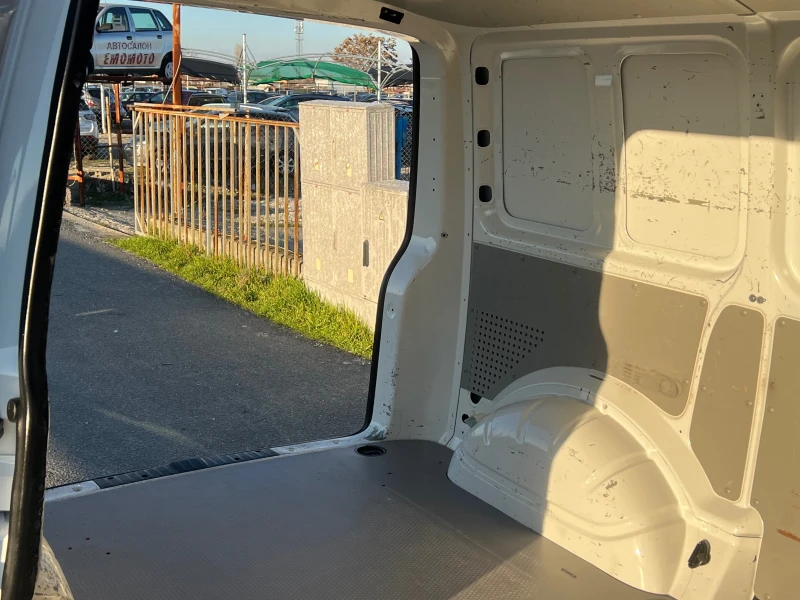 VW Transporter ЛИЗИНГ-ДИЗЕЛ-КЛИМА-ТОП СЪСТОЯНИЕ , снимка 12 - Бусове и автобуси - 52753391
