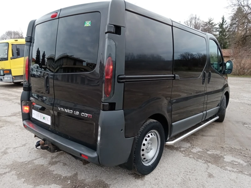 Opel Vivaro 1.9cdti KLIMA, снимка 6 - Бусове и автобуси - 53476981