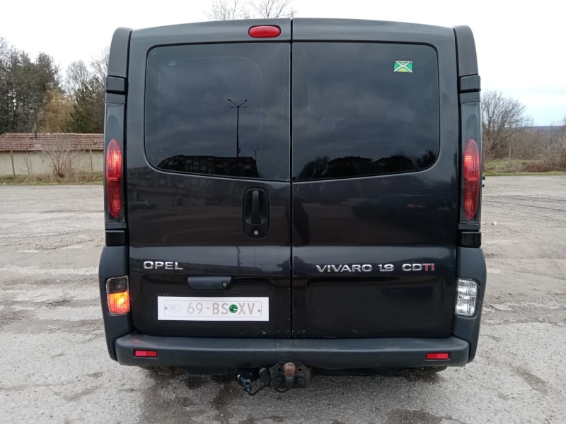 Opel Vivaro 1.9cdti KLIMA, снимка 9 - Бусове и автобуси - 53476981