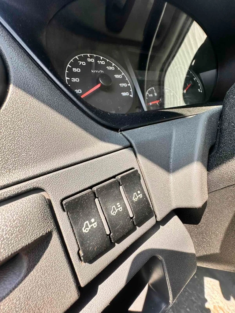 Iveco 35c15 падащ борд, снимка 13 - Бусове и автобуси - 55803152