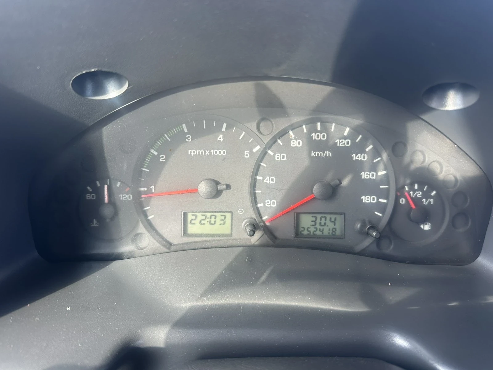 Ford Transit Бордови - изображение 9