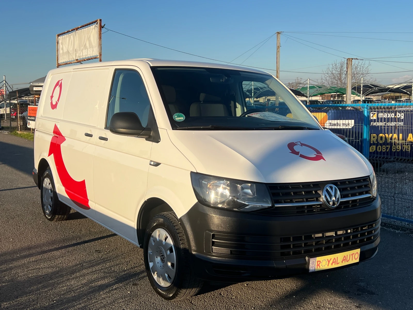 VW Transporter ЛИЗИНГ-ДИЗЕЛ-КЛИМА-ТОП СЪСТОЯНИЕ  - изображение 3
