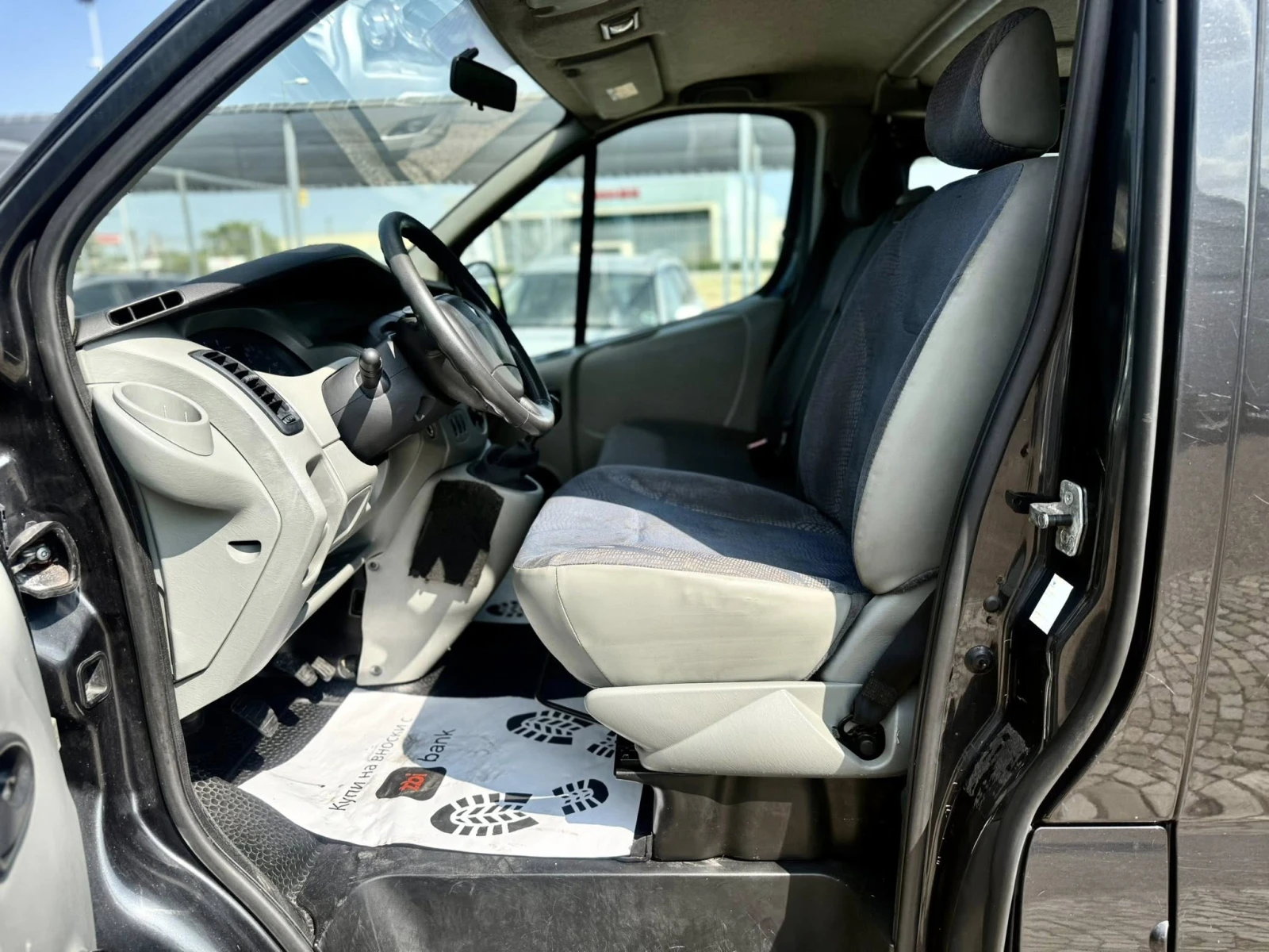 Renault Trafic 2.5 9-места - изображение 9