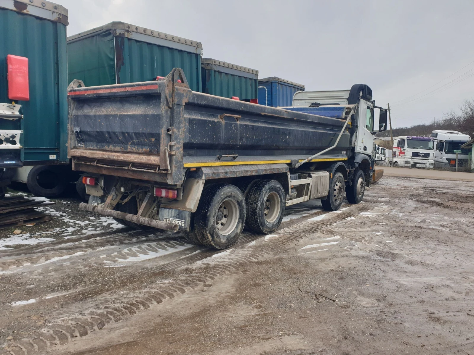 Mercedes-Benz Arocs Arocs 3240  - изображение 5