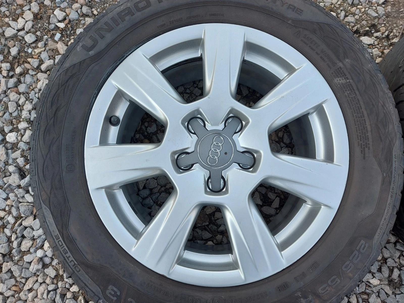    225/55R16  Audi A4 | Mobile.bg   5