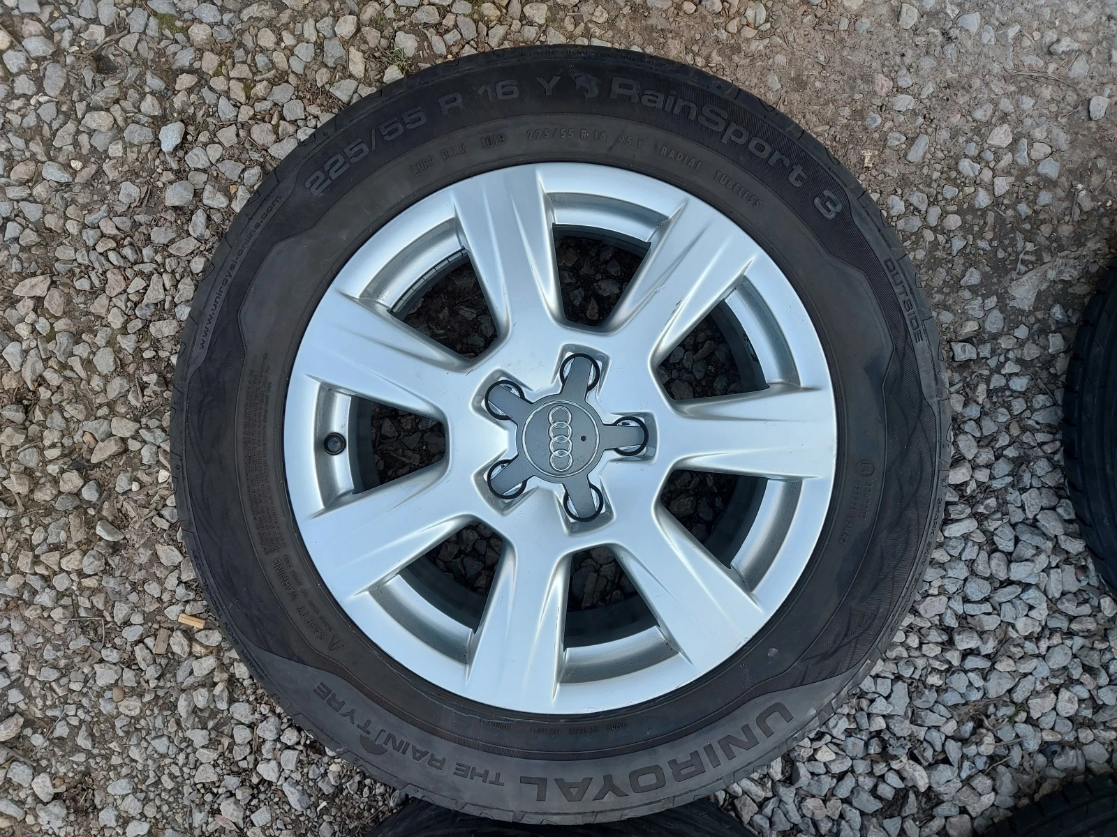    225/55R16  Audi A4 | Mobile.bg   10