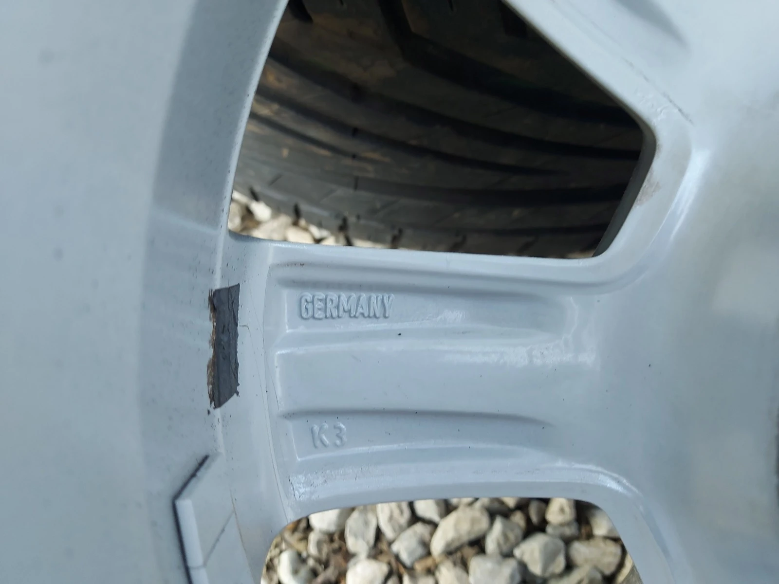    225/55R16  Audi A4 | Mobile.bg   9