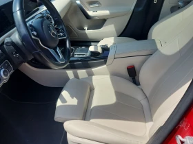Mercedes-Benz CLA 220 Blind Spot * CARFAX * АВТО КРЕДИТ * , снимка 8