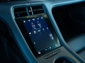 Porsche Taycan 4 Black Edition, снимка 12