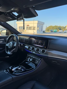 Обява за продажба на Mercedes-Benz E 43 AMG ~76 500 лв. - изображение 8
