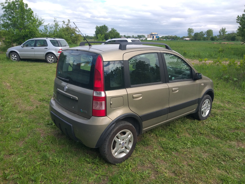 Fiat Panda 1.2 метан, снимка 8 - Автомобили и джипове - 45584785