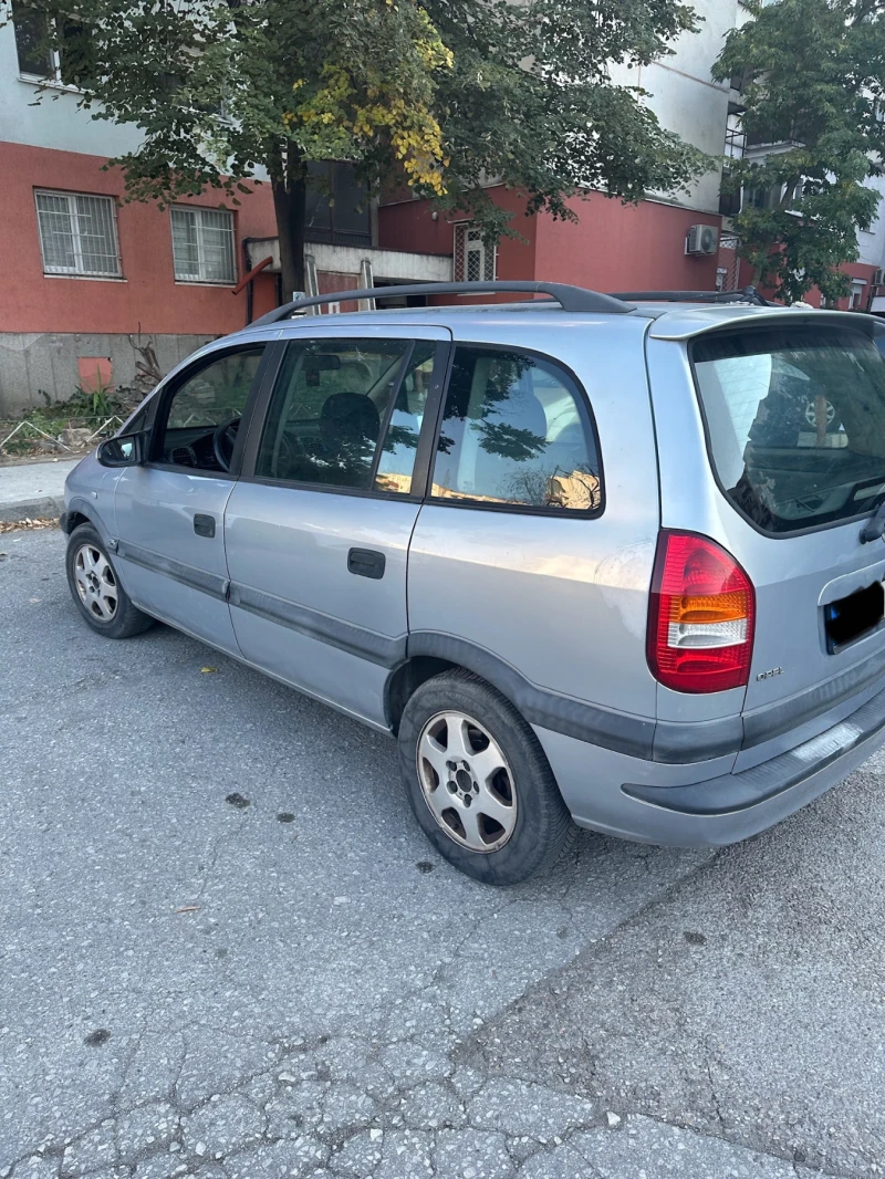 Opel Zafira, снимка 4 - Автомобили и джипове - 47222202