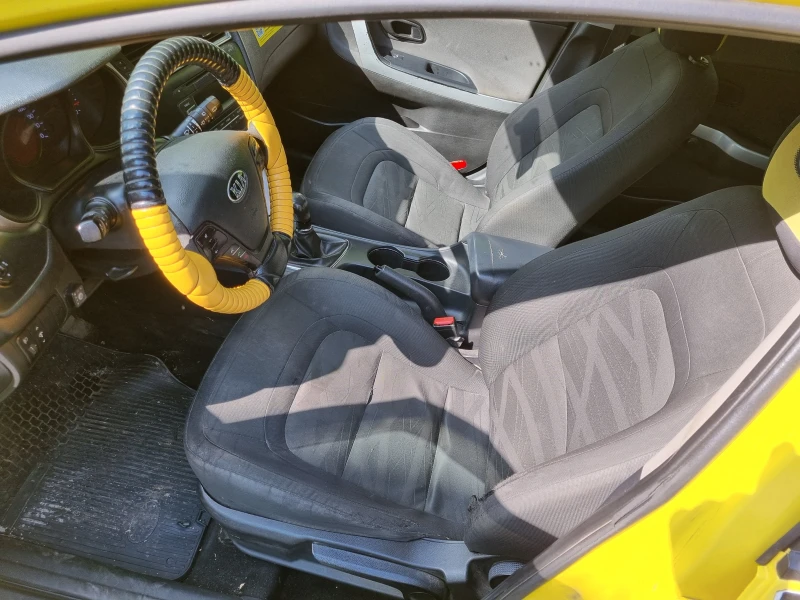 Kia Ceed, снимка 4 - Автомобили и джипове - 52652637
