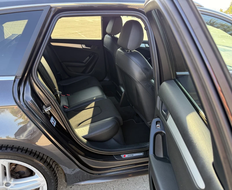 Audi A4 2.0///S-LINE//150к.с///Face-Lift////LED///XENON///, снимка 14 - Автомобили и джипове - 51658773