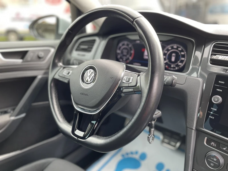 VW Golf 7.5 Alltrack 2.0 TDI 4Motion, снимка 11 - Автомобили и джипове - 52355718