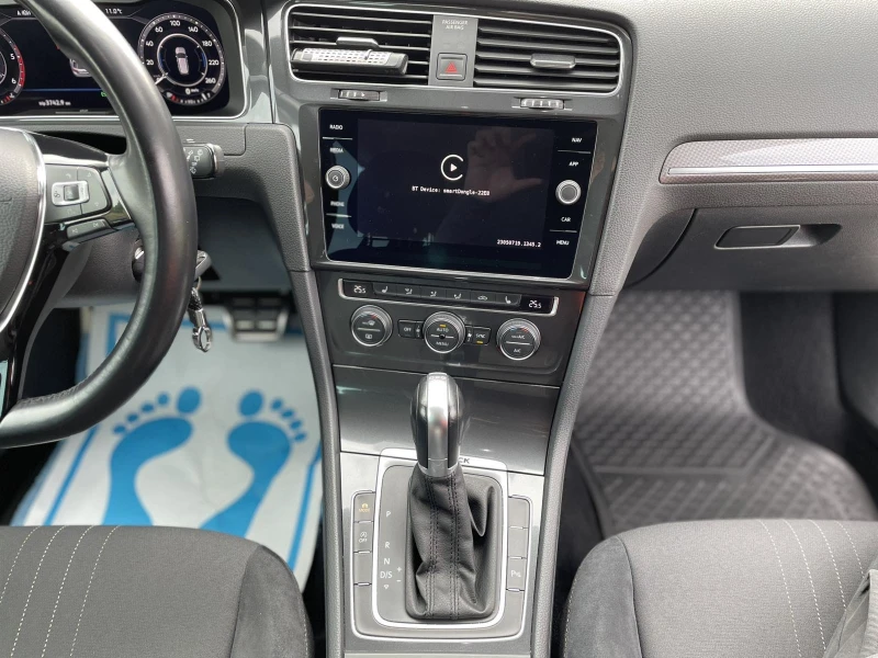 VW Golf 7.5 Alltrack 2.0 TDI 4Motion, снимка 13 - Автомобили и джипове - 52355718