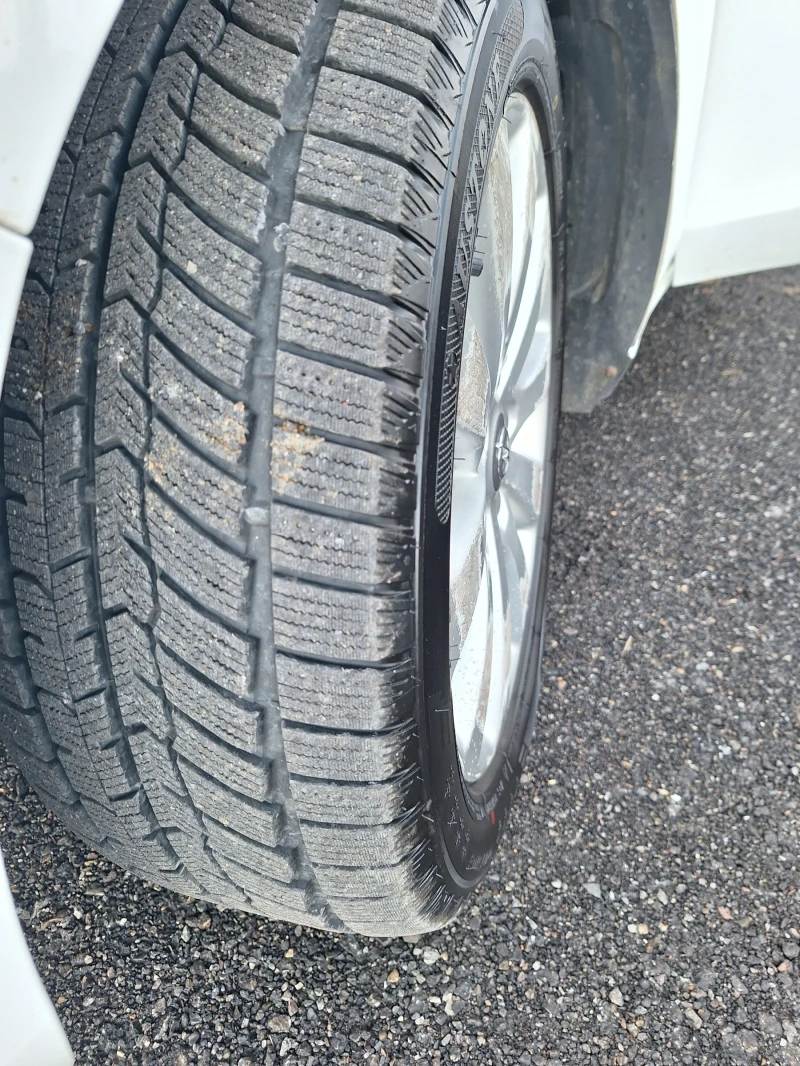 Opel Zafira 2.0cdti, снимка 16 - Автомобили и джипове - 52775576