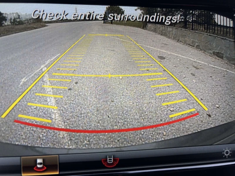 Mercedes-Benz CLA 220 AMG 4-MATIC, снимка 13 - Автомобили и джипове - 53416617