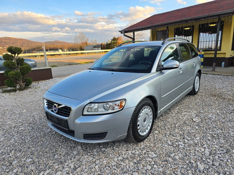 Volvo V50 1.6d 114кс ! ! РЕАЛНИ КИЛОМЕТРИ