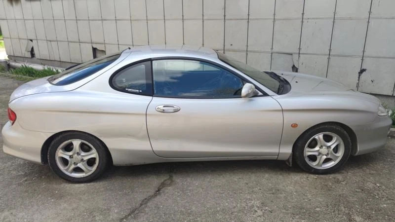 Hyundai Coupe, снимка 3 - Автомобили и джипове - 56539041