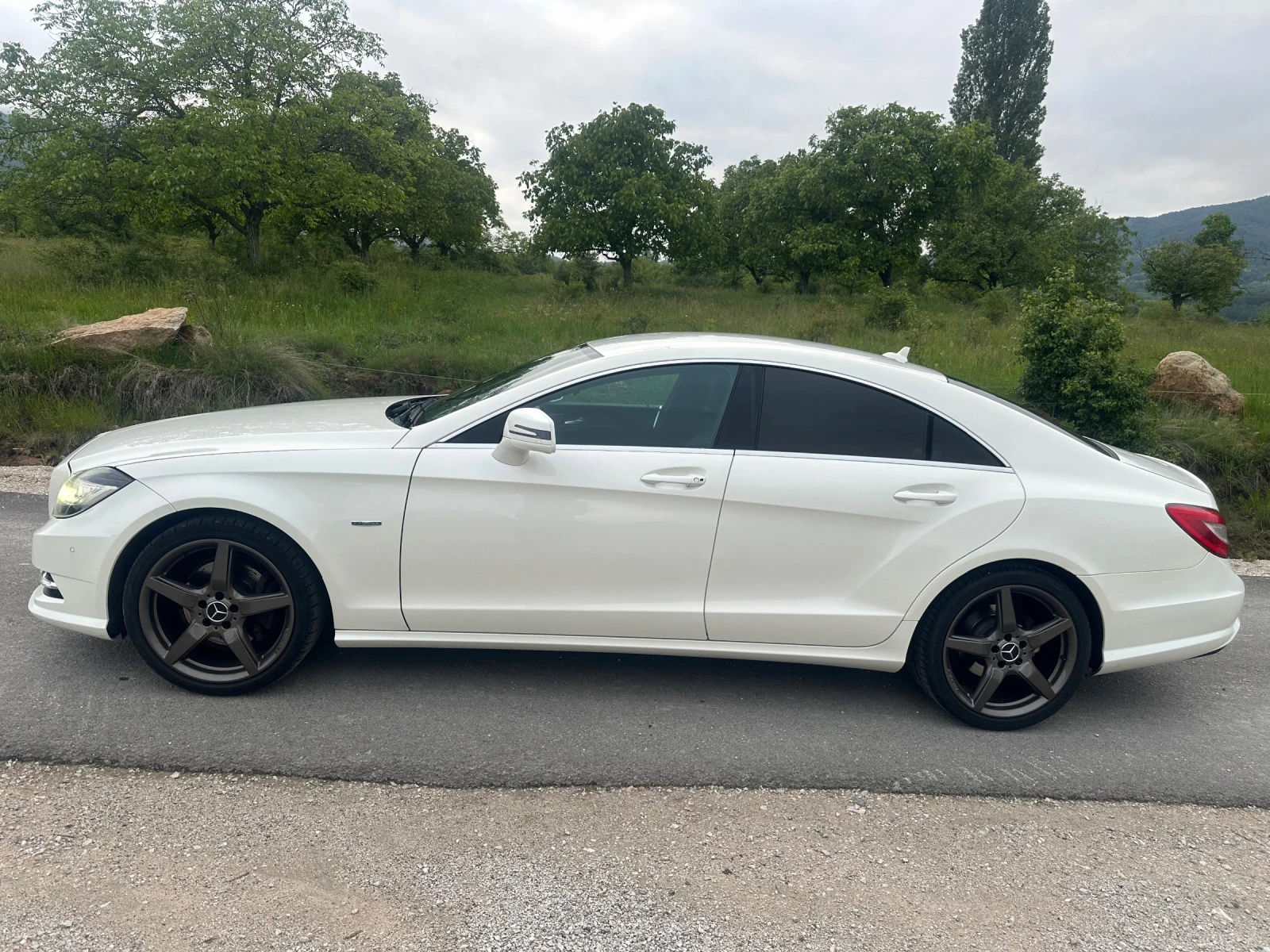 Mercedes-Benz CLS 350 AMG 4MATIC  - изображение 8