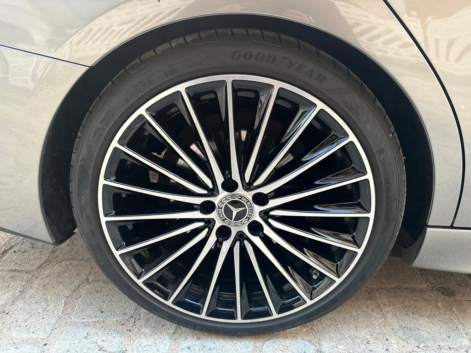 Mercedes-Benz C 220  AMG* Head-Up* 360* Лизинг  - изображение 9