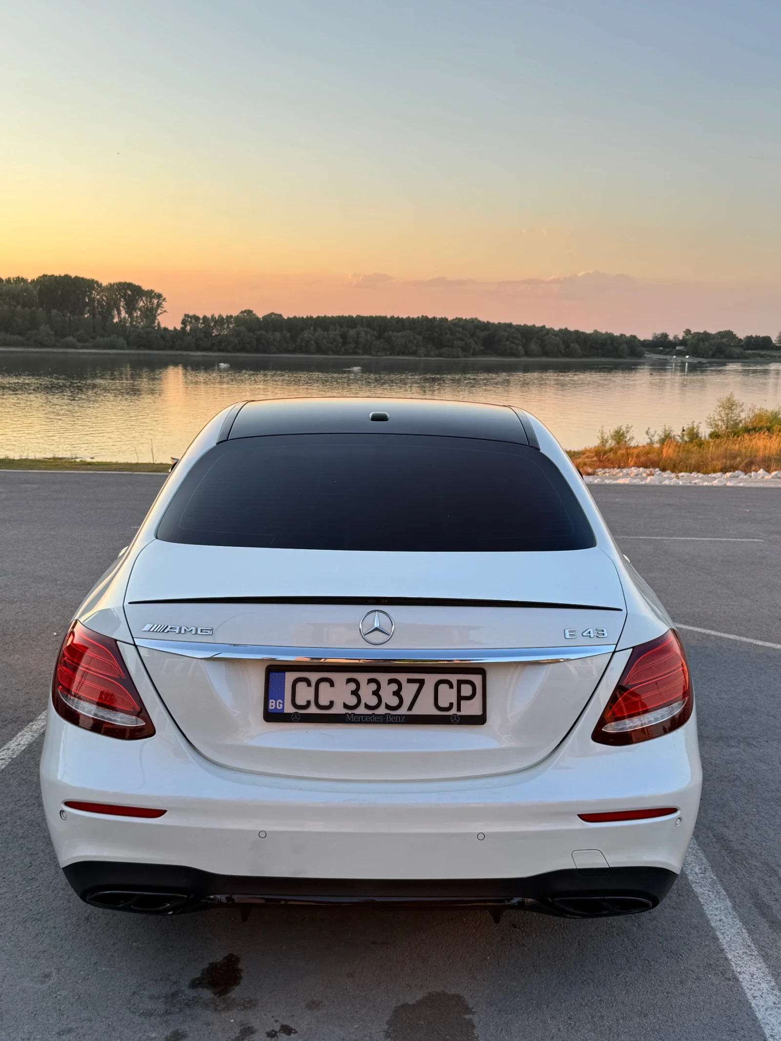 Mercedes-Benz E 43 AMG  - изображение 4