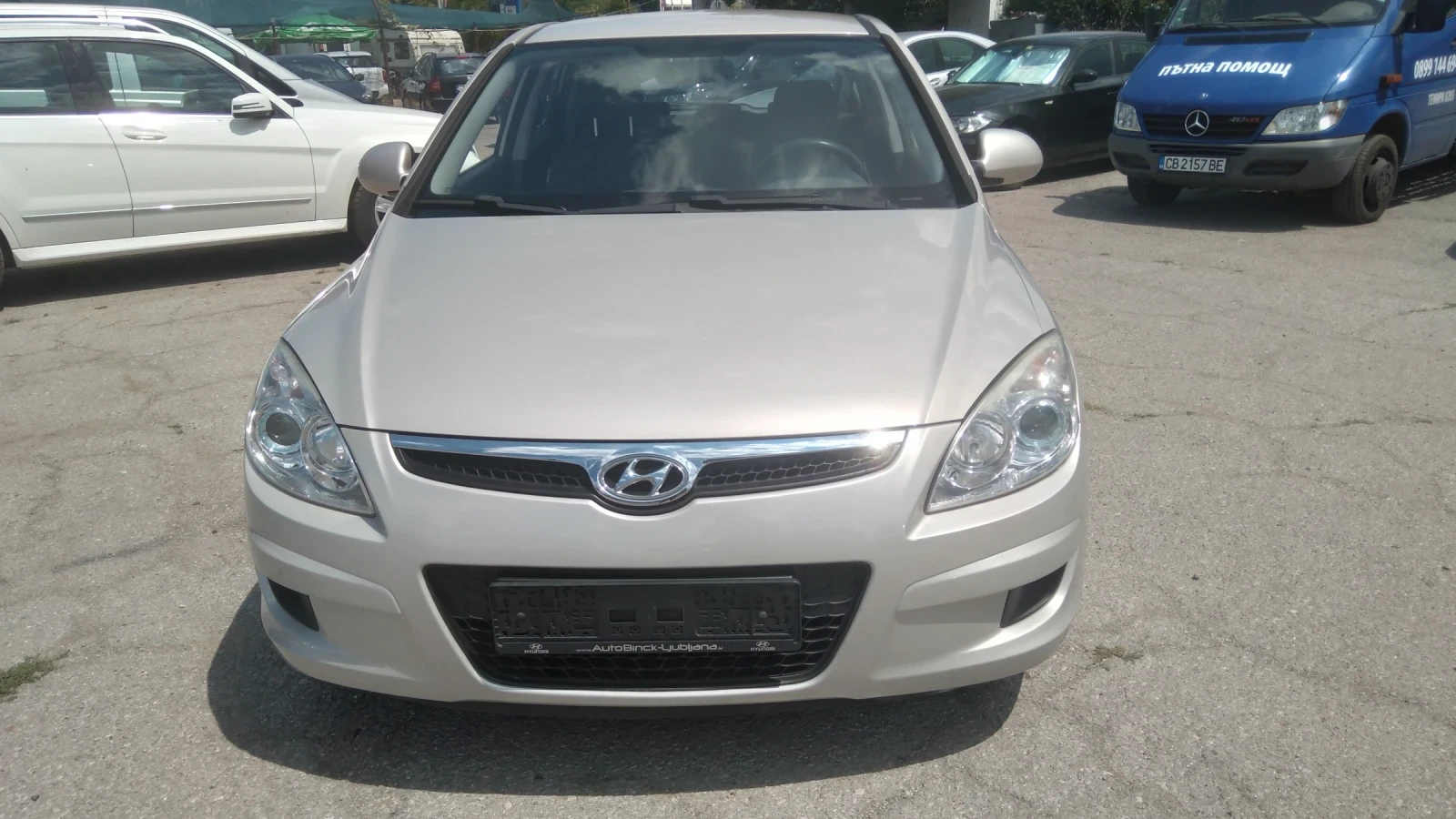 Hyundai I30 1.4i  109кс - изображение 2