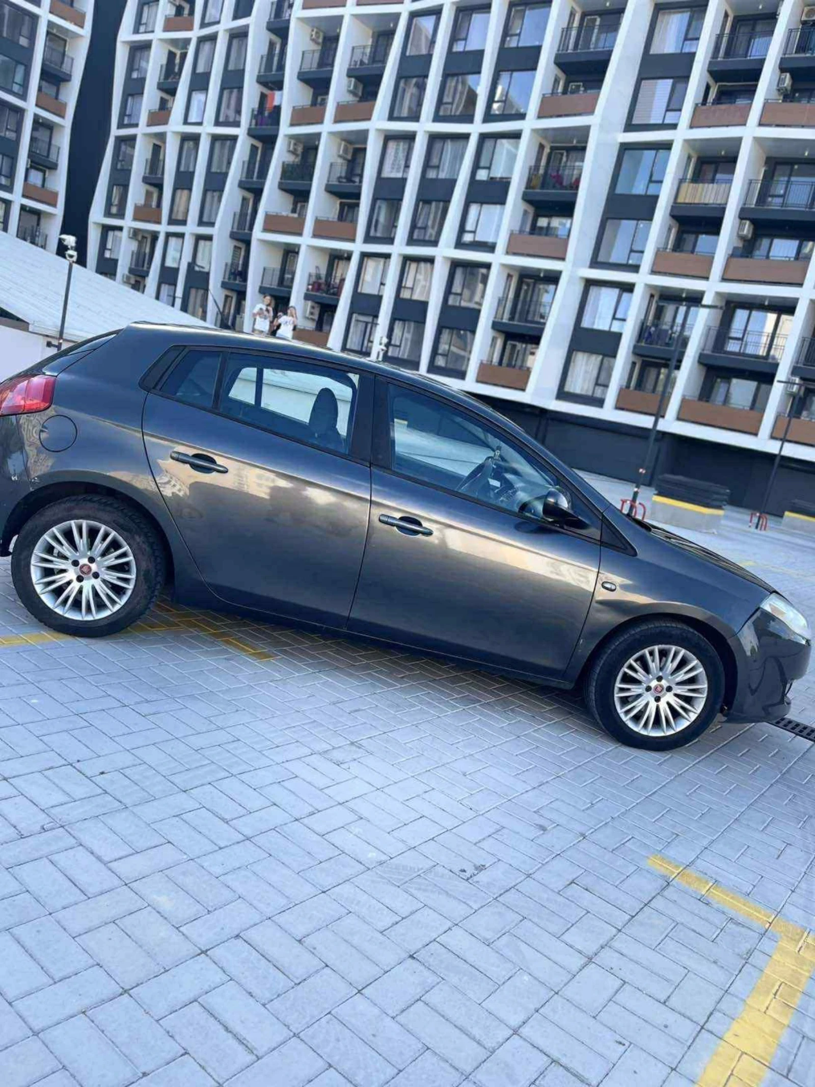 Fiat Bravo 1.9 - изображение 3