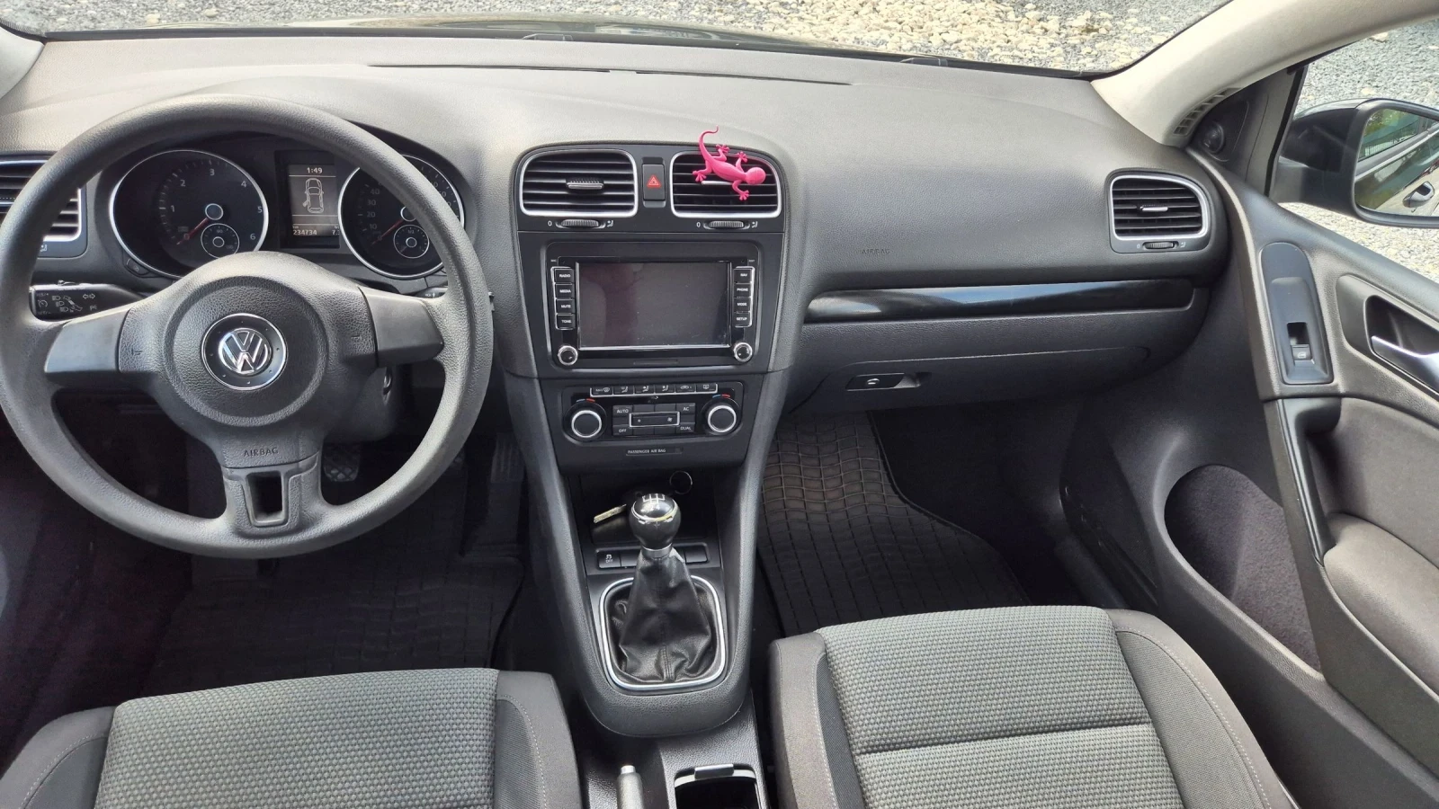 VW Golf 1.6 - изображение 10