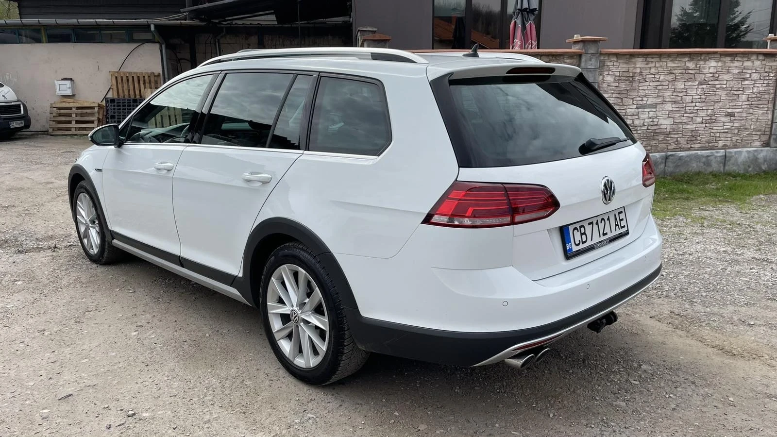 VW Golf 7.5 Alltrack 2.0 TDI 4Motion - изображение 5