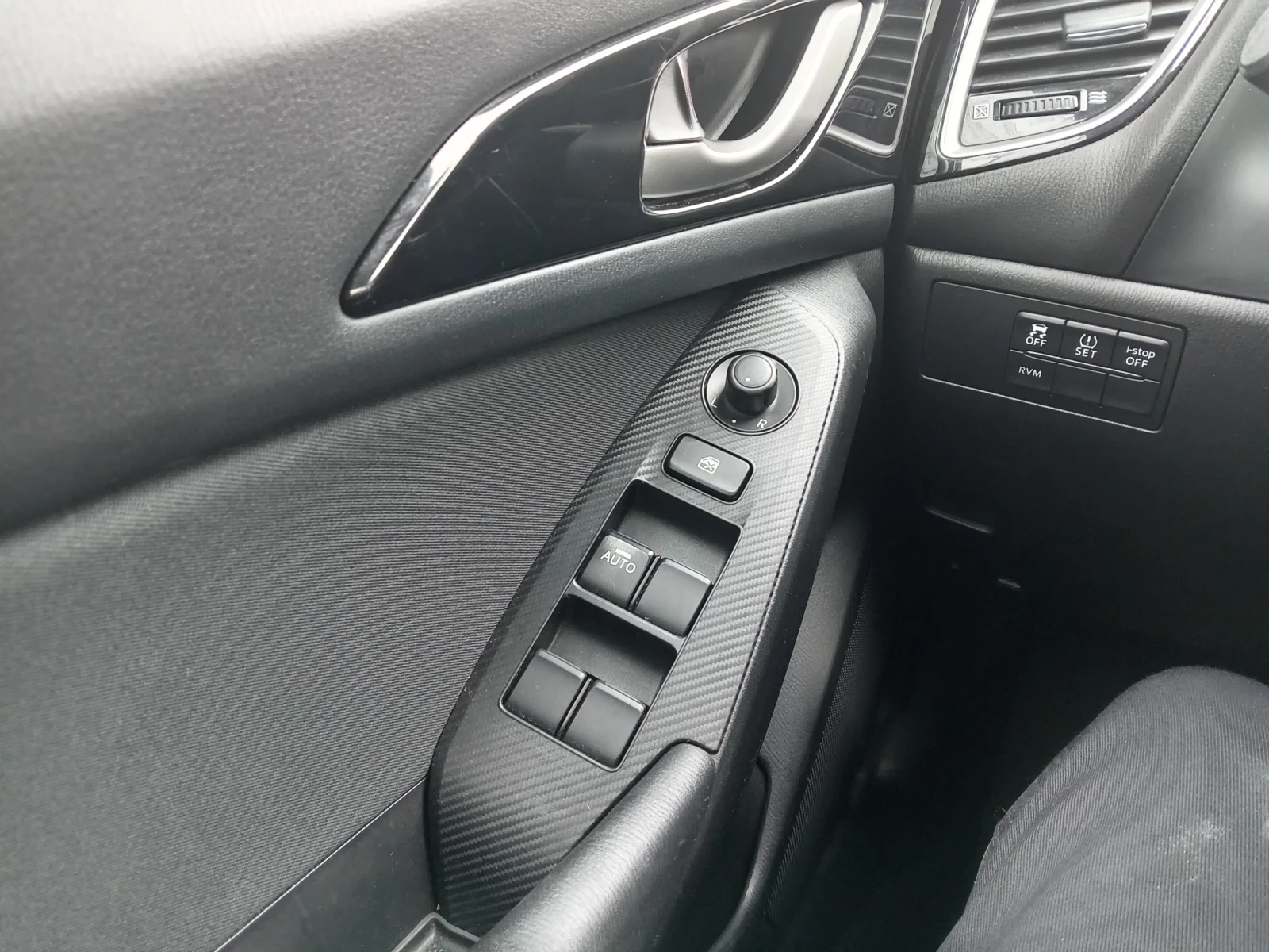 Mazda 3 | Mobile.bg   7