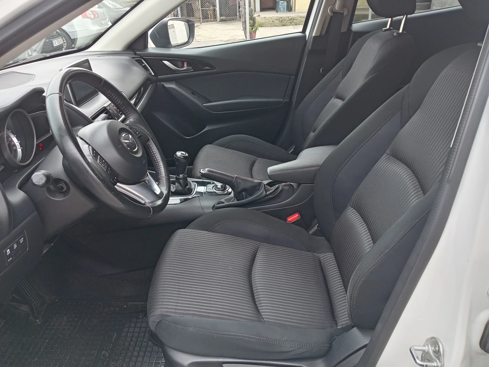 Mazda 3 | Mobile.bg   3