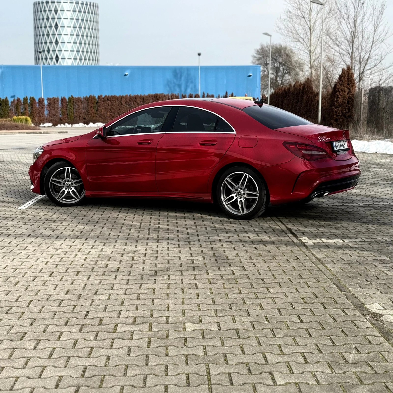 Mercedes-Benz CLA 250 4M* AMG* Harman/Kardon* Multibeam* Подгрев* Пано*  - изображение 2