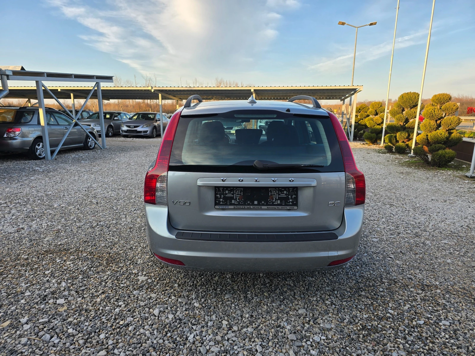 Volvo V50 1.6d 114кс ! ! РЕАЛНИ КИЛОМЕТРИ - изображение 4