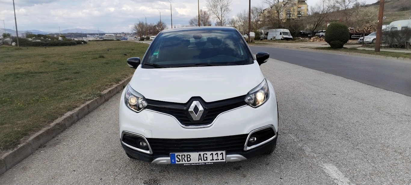 Renault Captur 1.2i CROSSBORDER, снимка 2 - Автомобили и джипове - 53948990