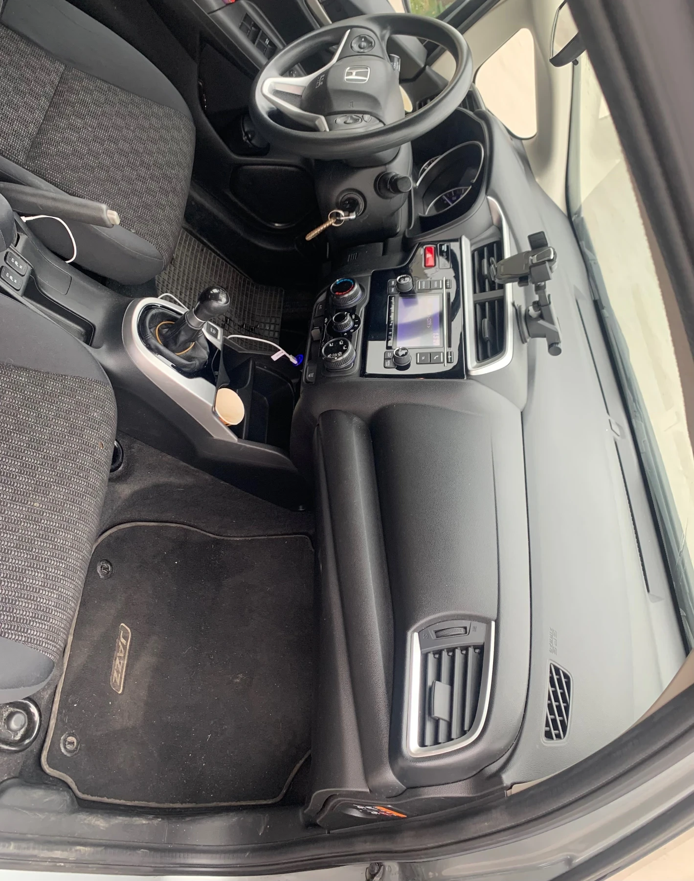 Honda Jazz, снимка 4 - Автомобили и джипове - 53952652