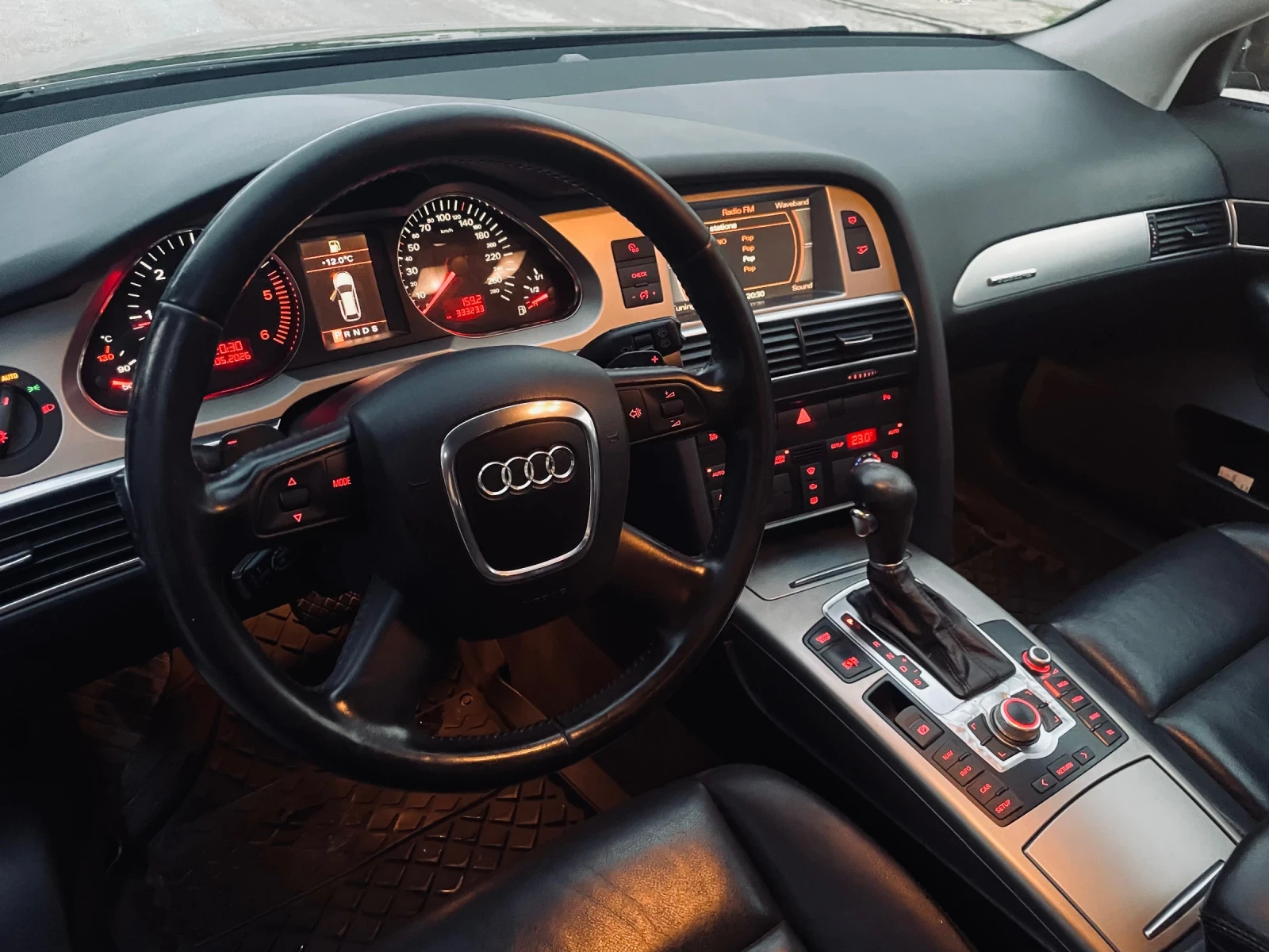Audi A6, снимка 5 - Автомобили и джипове - 54702946
