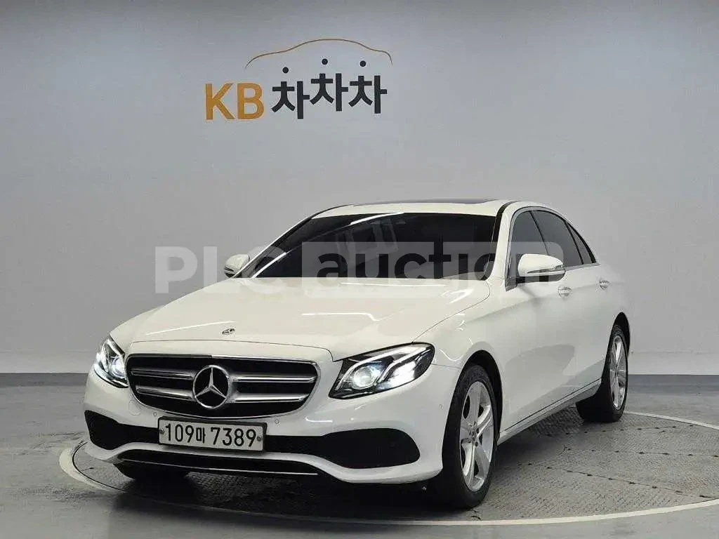 Mercedes-Benz E 220 d 4MATIC| КАМЕРА| HEADS UP| ШИБЕДАХ| ВКЛ.ТЕХНОТЕСТ, снимка 3 - Автомобили и джипове - 54751617