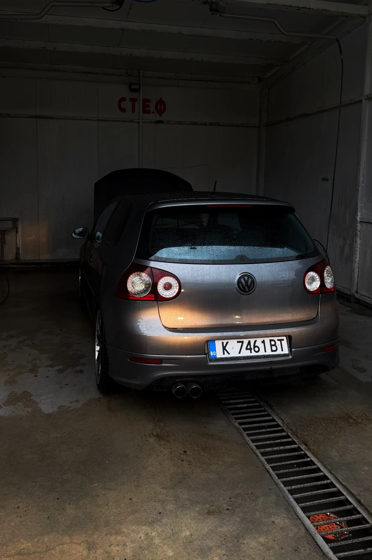 VW Golf GOLF V GT?, снимка 8 - Автомобили и джипове - 54879276