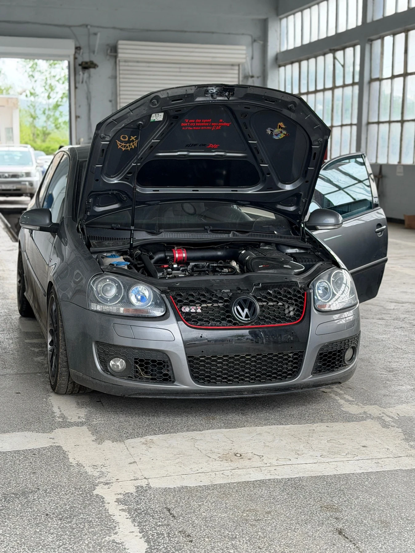 VW Golf GOLF V GT?, снимка 5 - Автомобили и джипове - 54879276