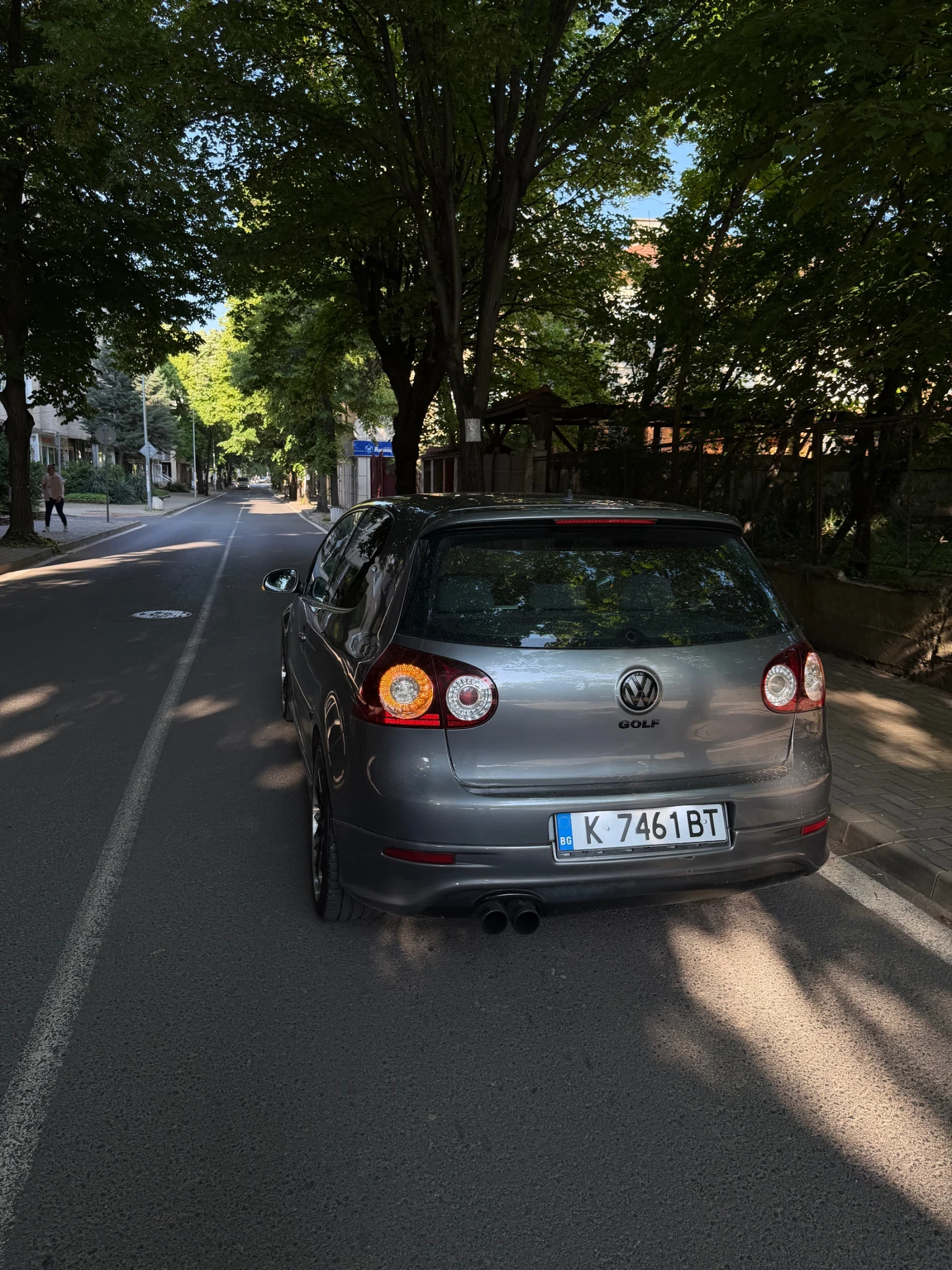 VW Golf GOLF V GT?, снимка 2 - Автомобили и джипове - 54879276