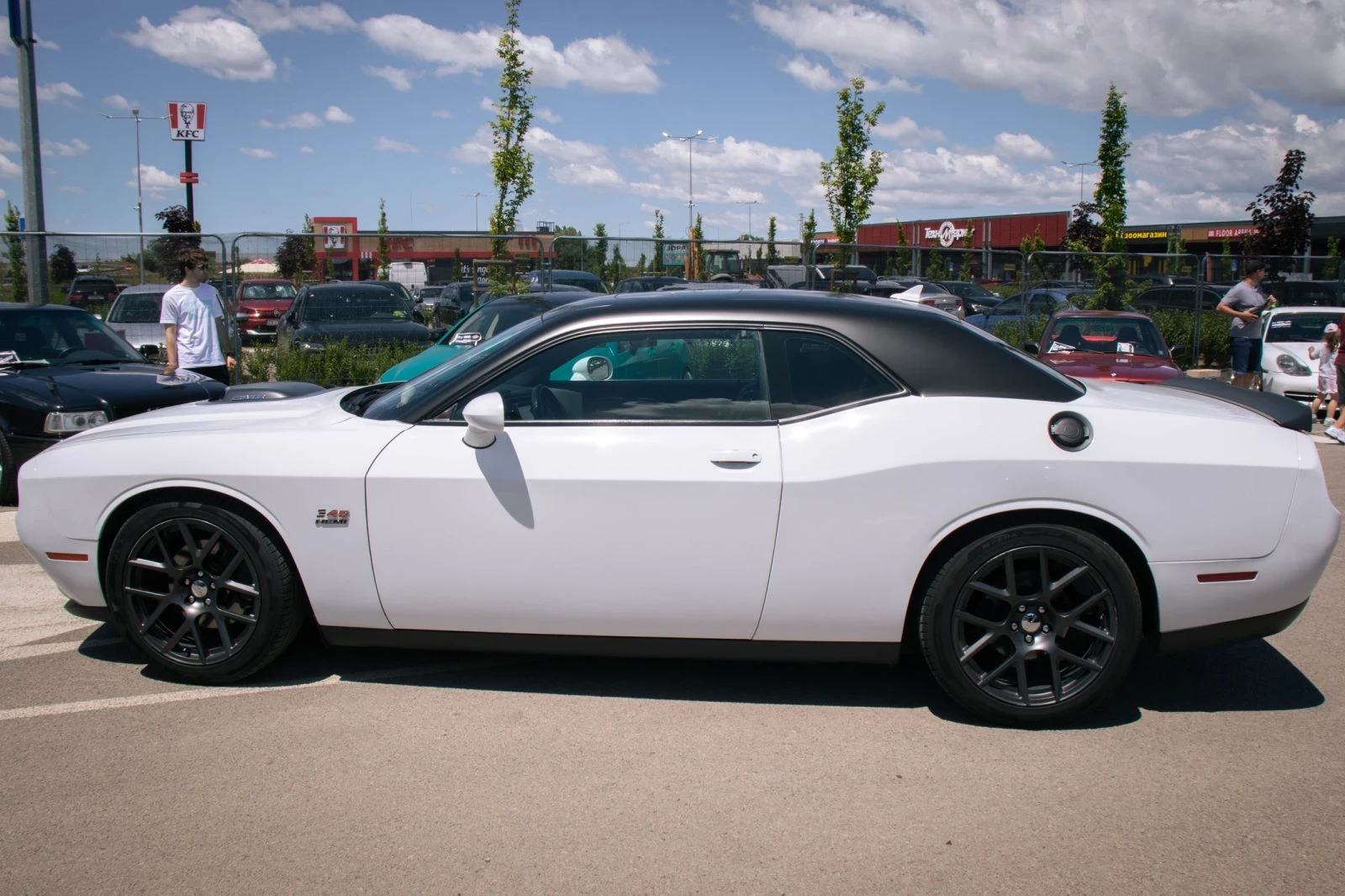 Dodge Challenger RT Shaker Plus , снимка 2 - Автомобили и джипове - 55042218