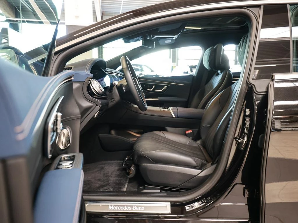 Mercedes-Benz EQS 580 / 4M / AMG / BURM / HYPERSCREEN / HUD, снимка 6 - Автомобили и джипове - 55047876