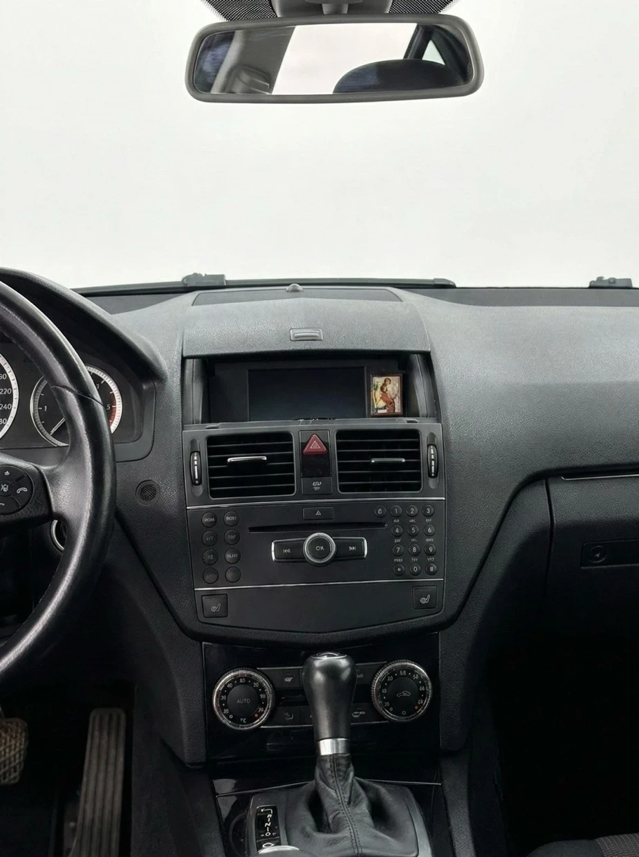 Mercedes-Benz 220, снимка 7 - Автомобили и джипове - 55225467