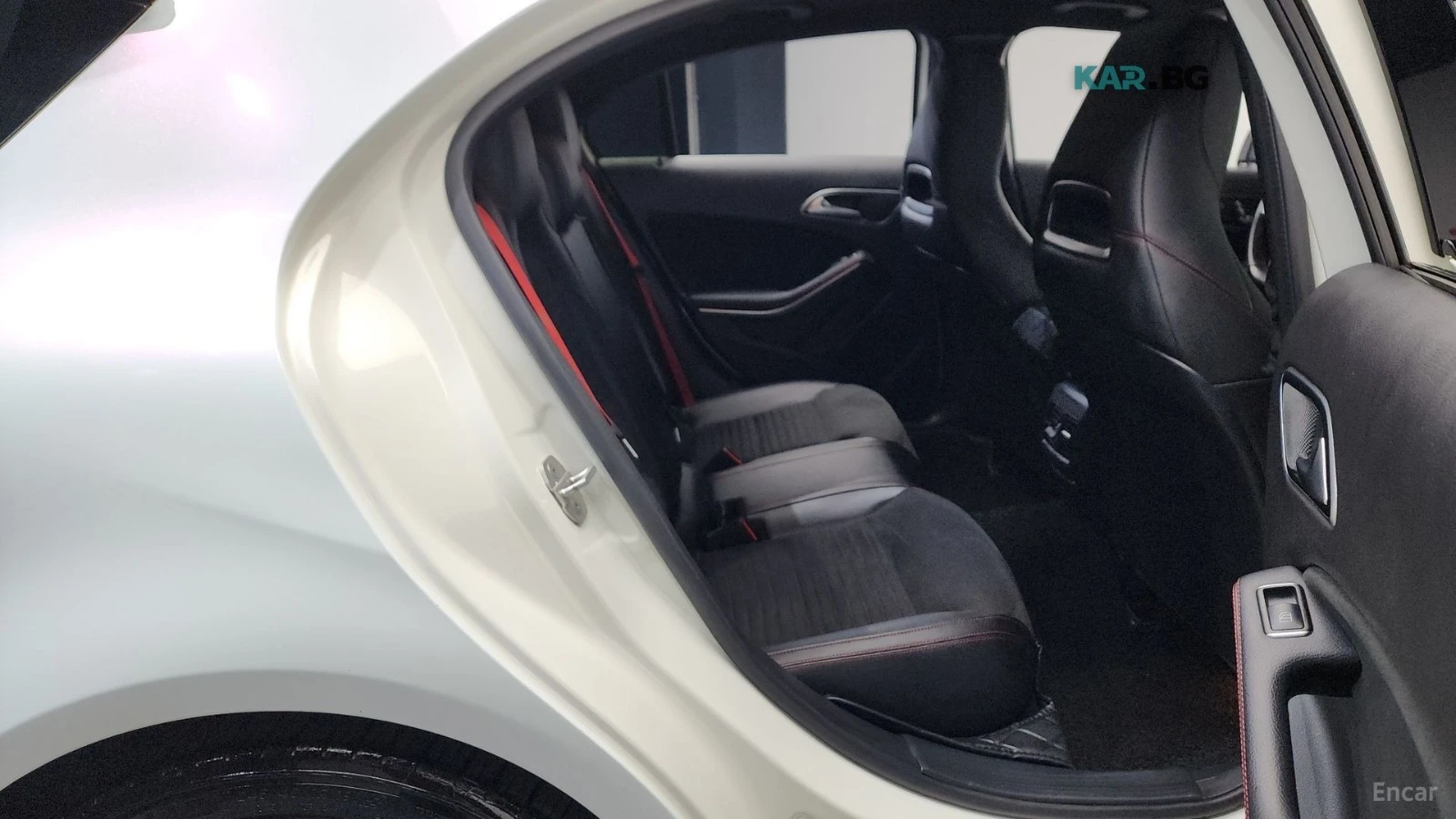 Mercedes-Benz A45 AMG 4MATIC* ПОДГРЕВ* ПАНО* КАМЕРА* АВТОКРЕДИТ, снимка 9 - Автомобили и джипове - 55696372