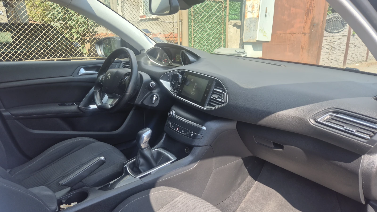 Peugeot 308 1, 6 HDI 92ps, снимка 5 - Автомобили и джипове - 55799774