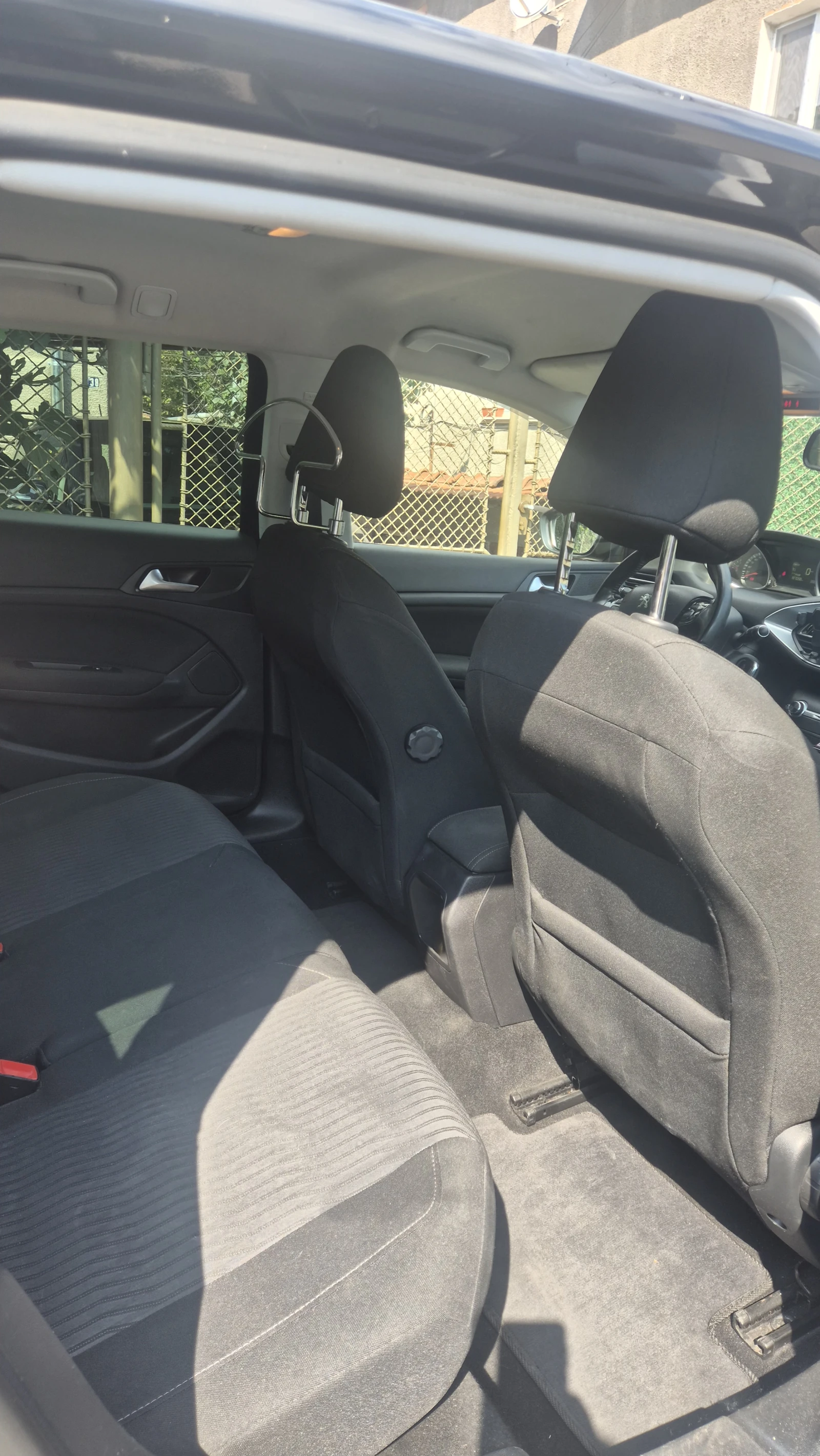 Peugeot 308 1, 6 HDI 92ps, снимка 6 - Автомобили и джипове - 55799774