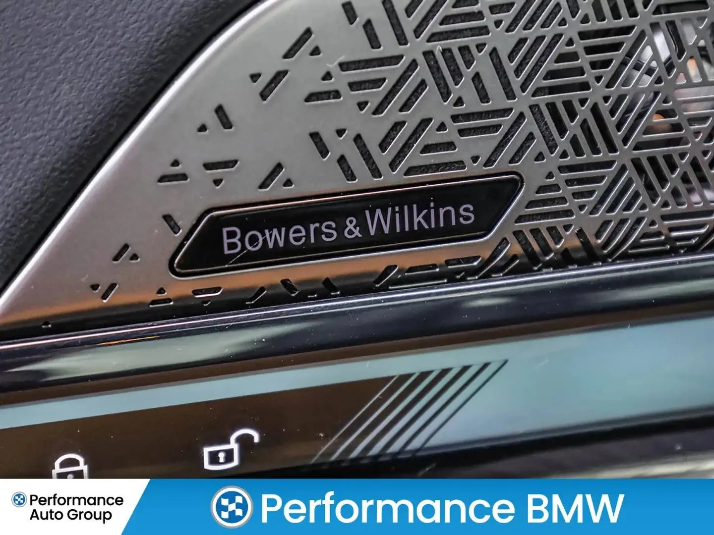 BMW 550 e M Sport Premium ЦЕНА ДО БЪЛГАРИЯ АВТОКРЕДИТ, снимка 15 - Автомобили и джипове - 55886604
