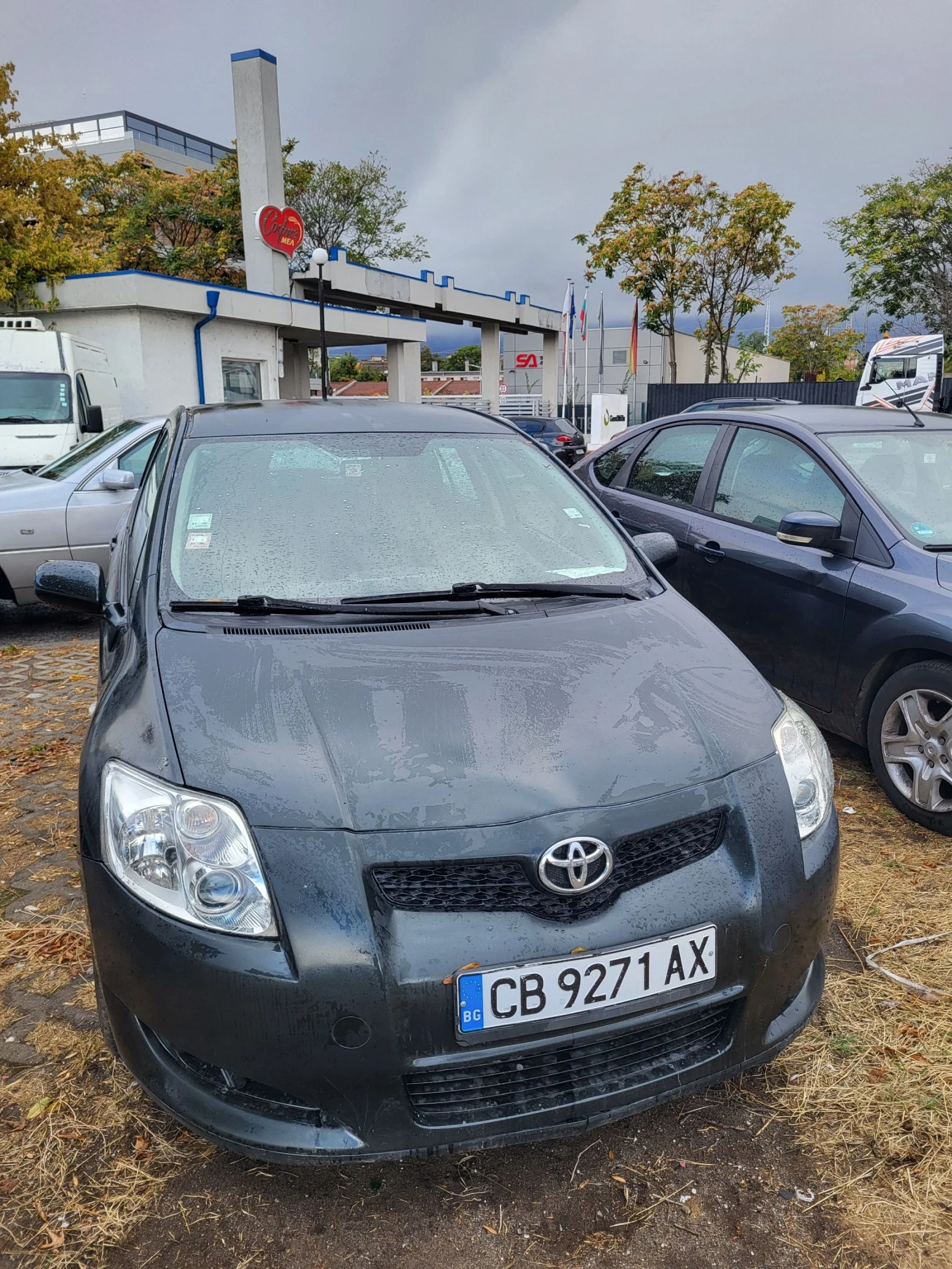 Toyota Auris Хечбек